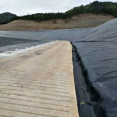污水池为什么选择铺设土工膜 解析防渗土工膜的关键作用